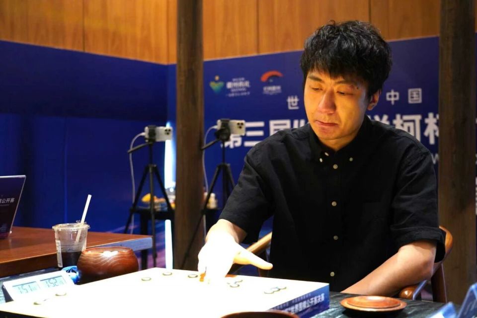 范胤等好手, com